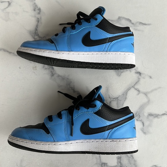 AIR JORDAN 1 LOW GS University Blue / Black - Picture 6 of 15